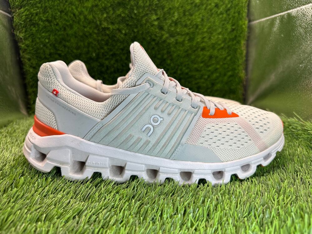 On Running Cloudswift 41.99582 Athletic Sneaker Men's 8.5 White Mesh Jogging Gym